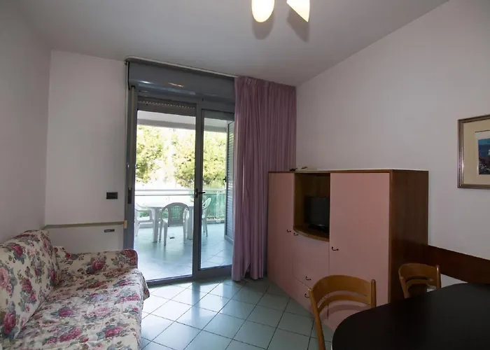 公寓 Mediterraneo By Interhome *